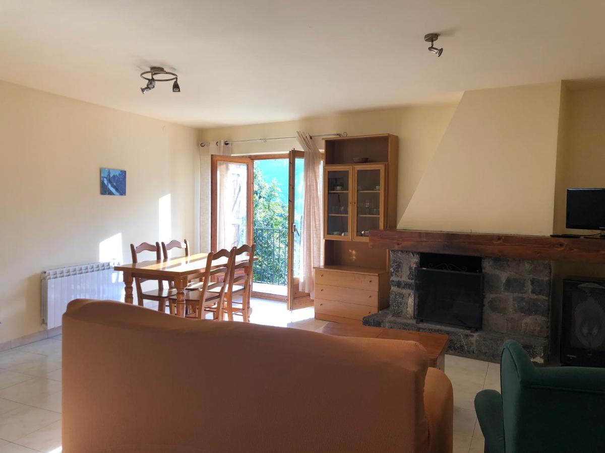 Apartaments El Tarter Erill la Vall Luaran gambar